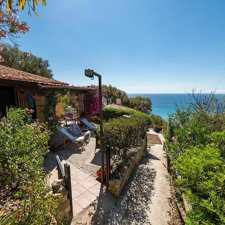 Hébergement de vacances Laura *