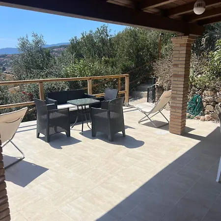 Laura Hébergement de vacances *